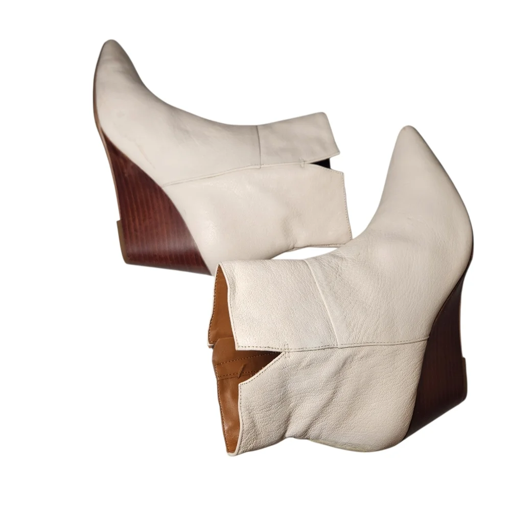 FRANCO SARTO Amsterdam Ivory Leather Ankle Wedge Booties Mod White Luxury‎ 8.5